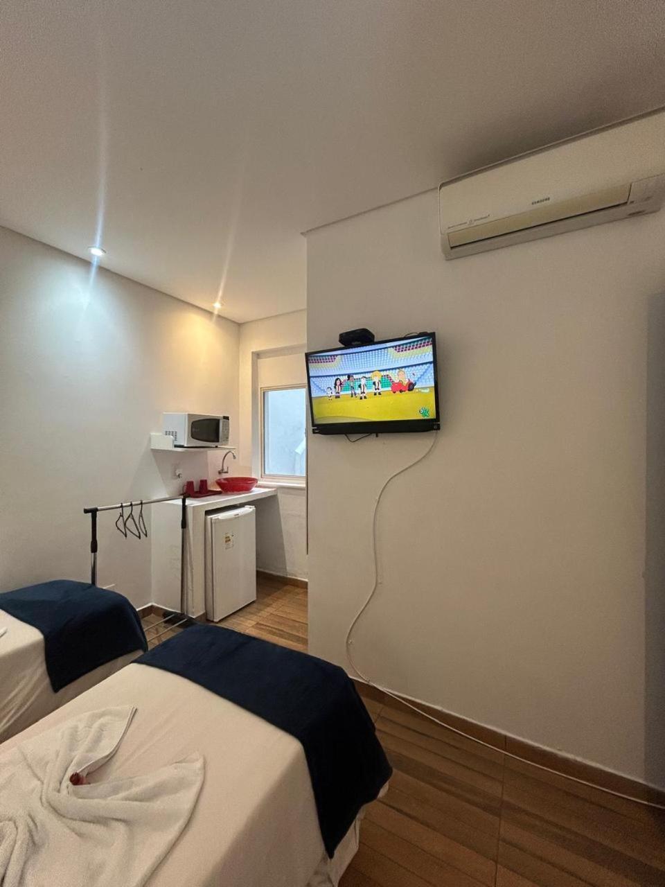Pousada E Hostel Sao Paulo Comfort - Bairro Pinheiros, Proximo Hospital Das Clinicas E Incor, Oscar Freire, Av Paulista, Allianz, Vila Madalena E Facil Acesso Ao Ibirapuera E Morumbi Esterno foto