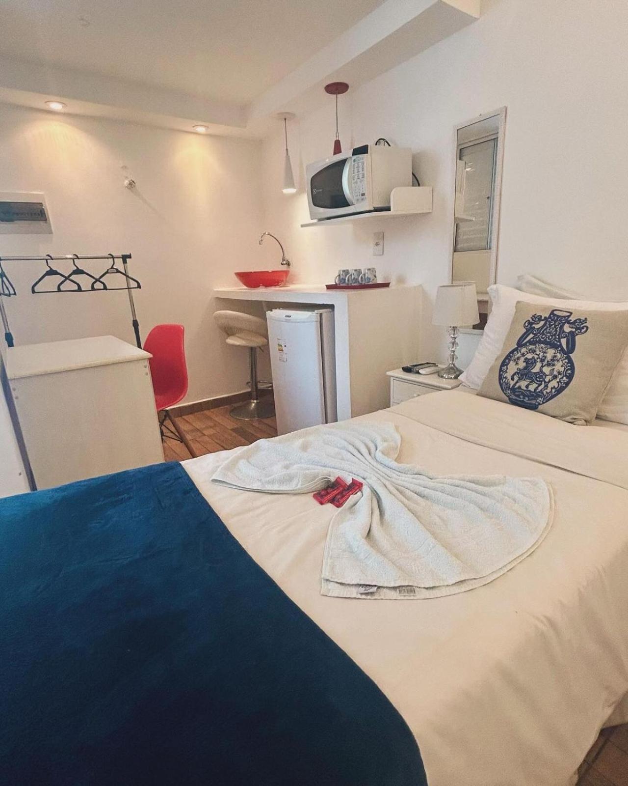 Pousada E Hostel Sao Paulo Comfort - Bairro Pinheiros, Proximo Hospital Das Clinicas E Incor, Oscar Freire, Av Paulista, Allianz, Vila Madalena E Facil Acesso Ao Ibirapuera E Morumbi Esterno foto
