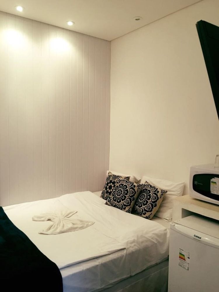 Pousada E Hostel Sao Paulo Comfort - Bairro Pinheiros, Proximo Hospital Das Clinicas E Incor, Oscar Freire, Av Paulista, Allianz, Vila Madalena E Facil Acesso Ao Ibirapuera E Morumbi Esterno foto